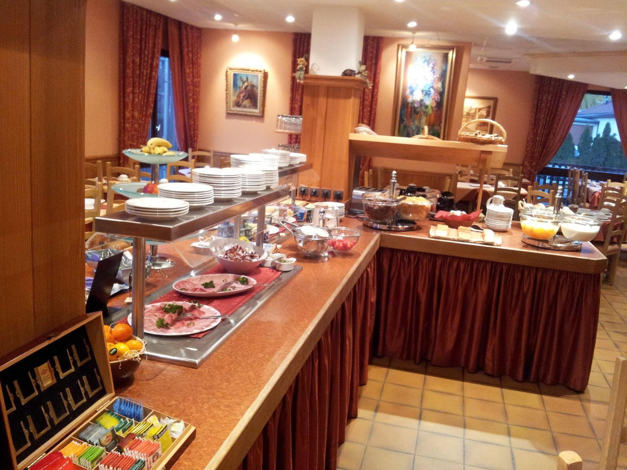 Hotel Le รีควีร์ ภายนอก รูปภาพ